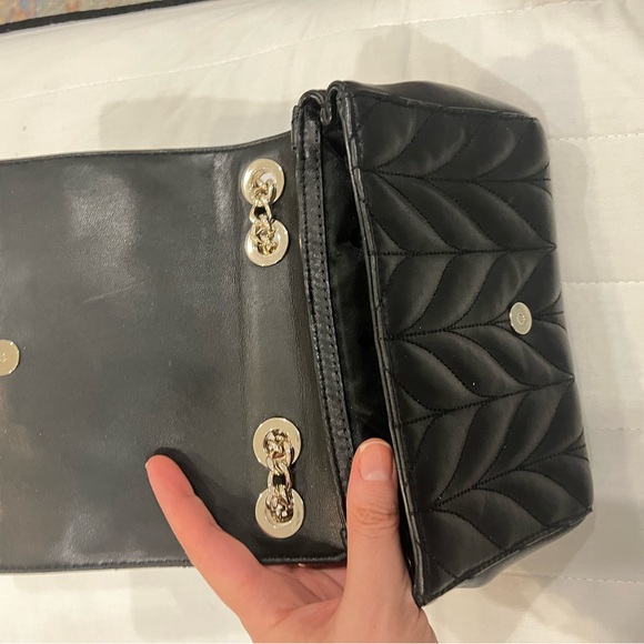 Kate Spade - Leather- Flap - crossbody black stylish bag - Picture 9 of 12